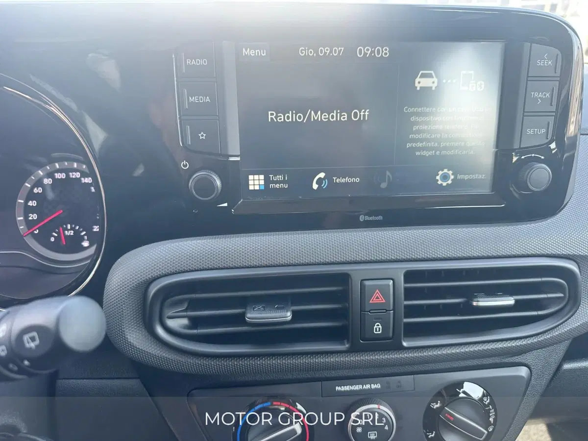 Hyundai i10 usata a Napoli (9)