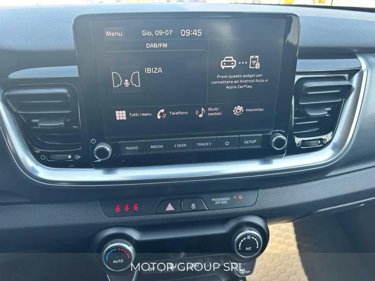 Kia Stonic usata a Napoli (18)