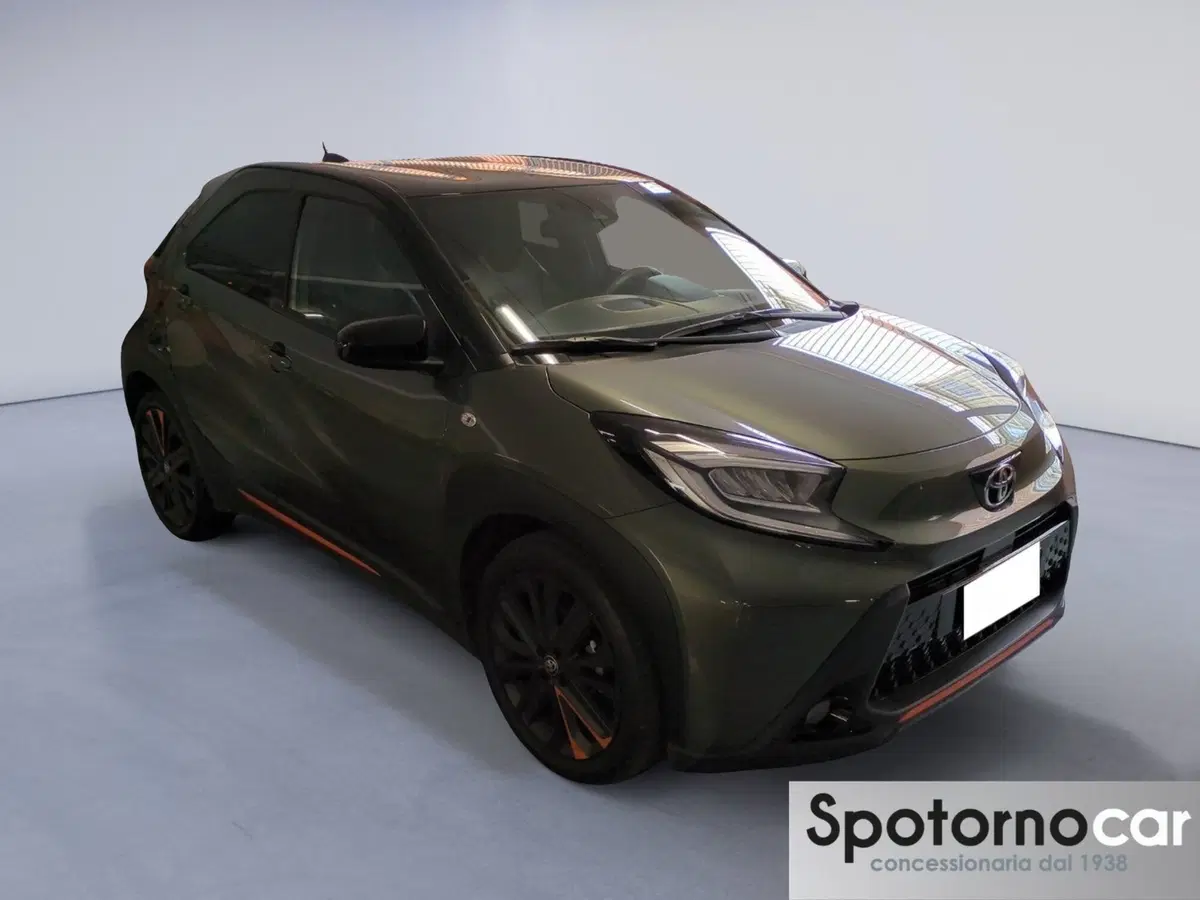 Toyota Aygo X usata a Milano (8)