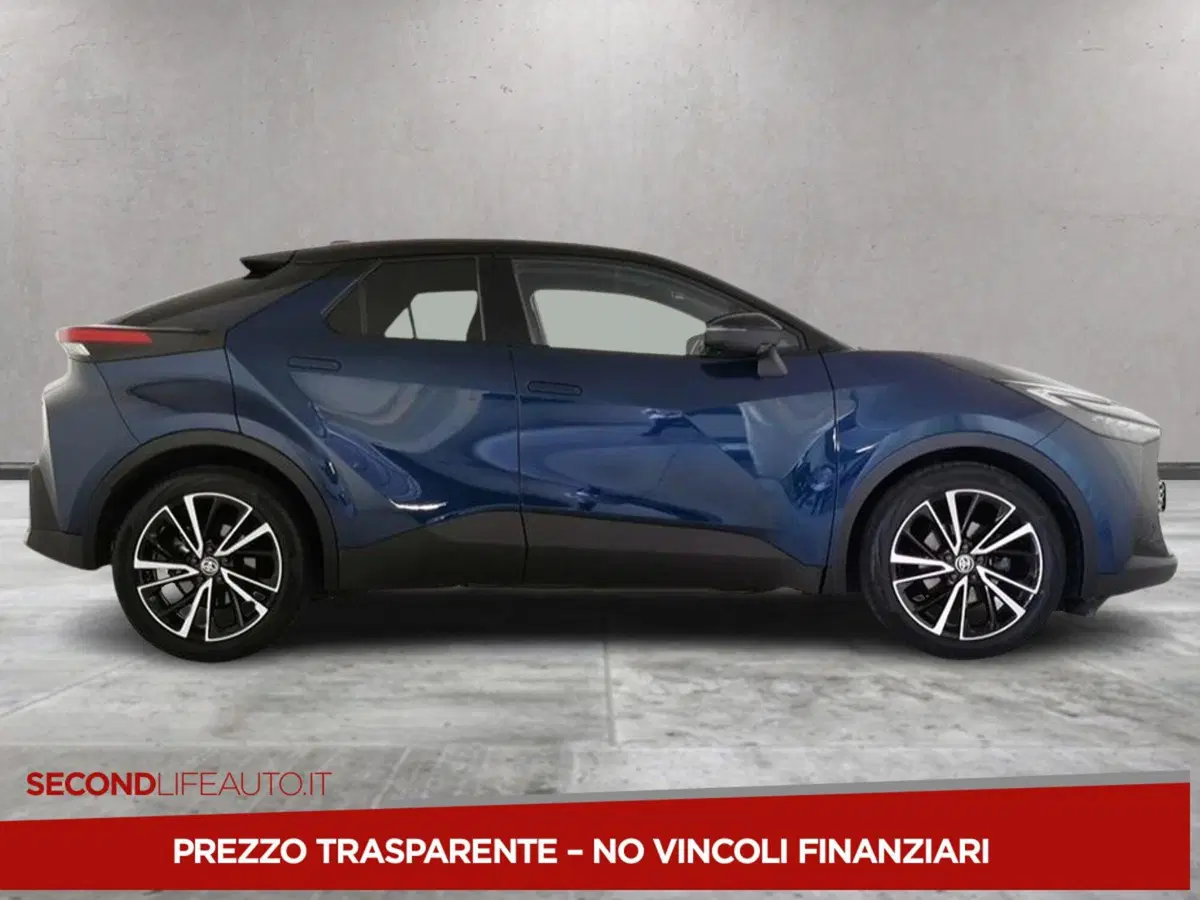 Toyota Toyota C-HR usata a Chieti (3)