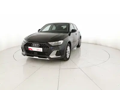 Audi A1 allstreet 30 1.0 tfsi Business 116cv s tronic del 2025 usata a San Giovanni Teatino