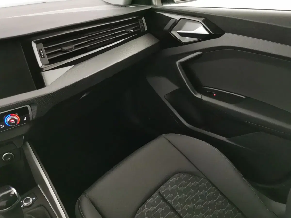 Audi A1 allstreet usata a Chieti (13)