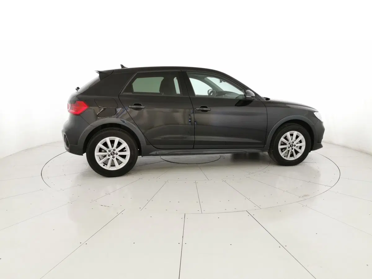 Audi A1 allstreet usata a Chieti (4)