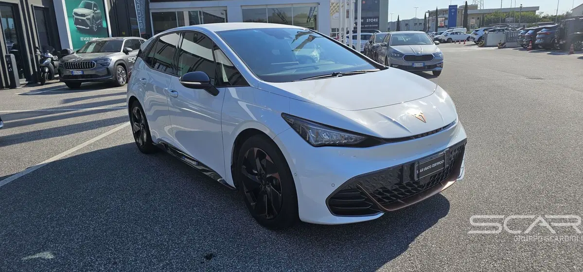 Cupra Born usata a Livorno (7)