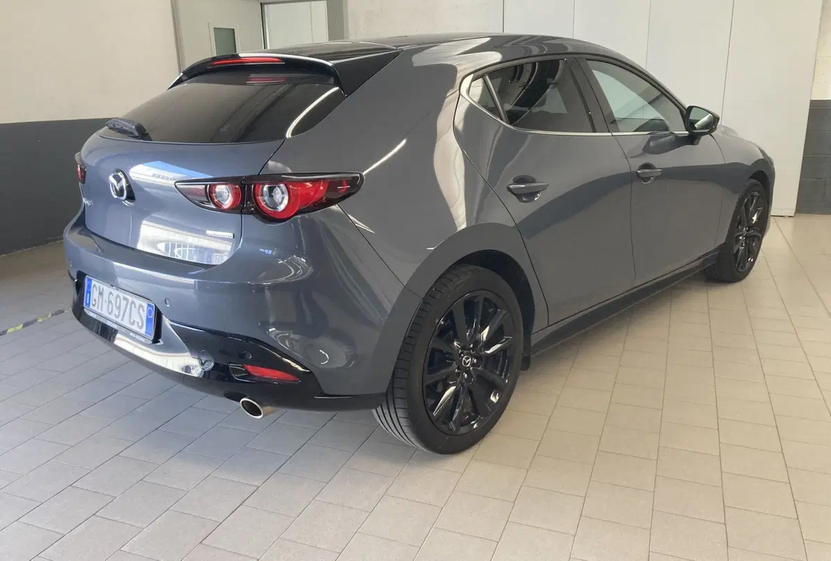 Mazda Mazda3 Hatchback usata a Pavia (3)