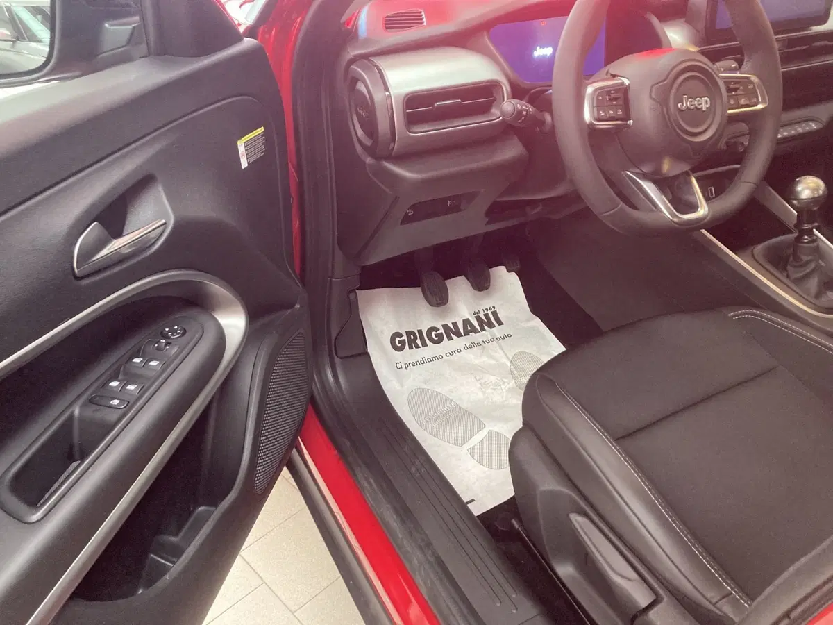 Jeep Avenger usata a Pavia (12)