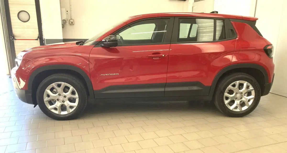 Jeep Avenger usata a Pavia (7)