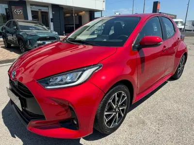Toyota Yaris 1.5 Hybrid 5 porte Trend del 2023 usata a Modena