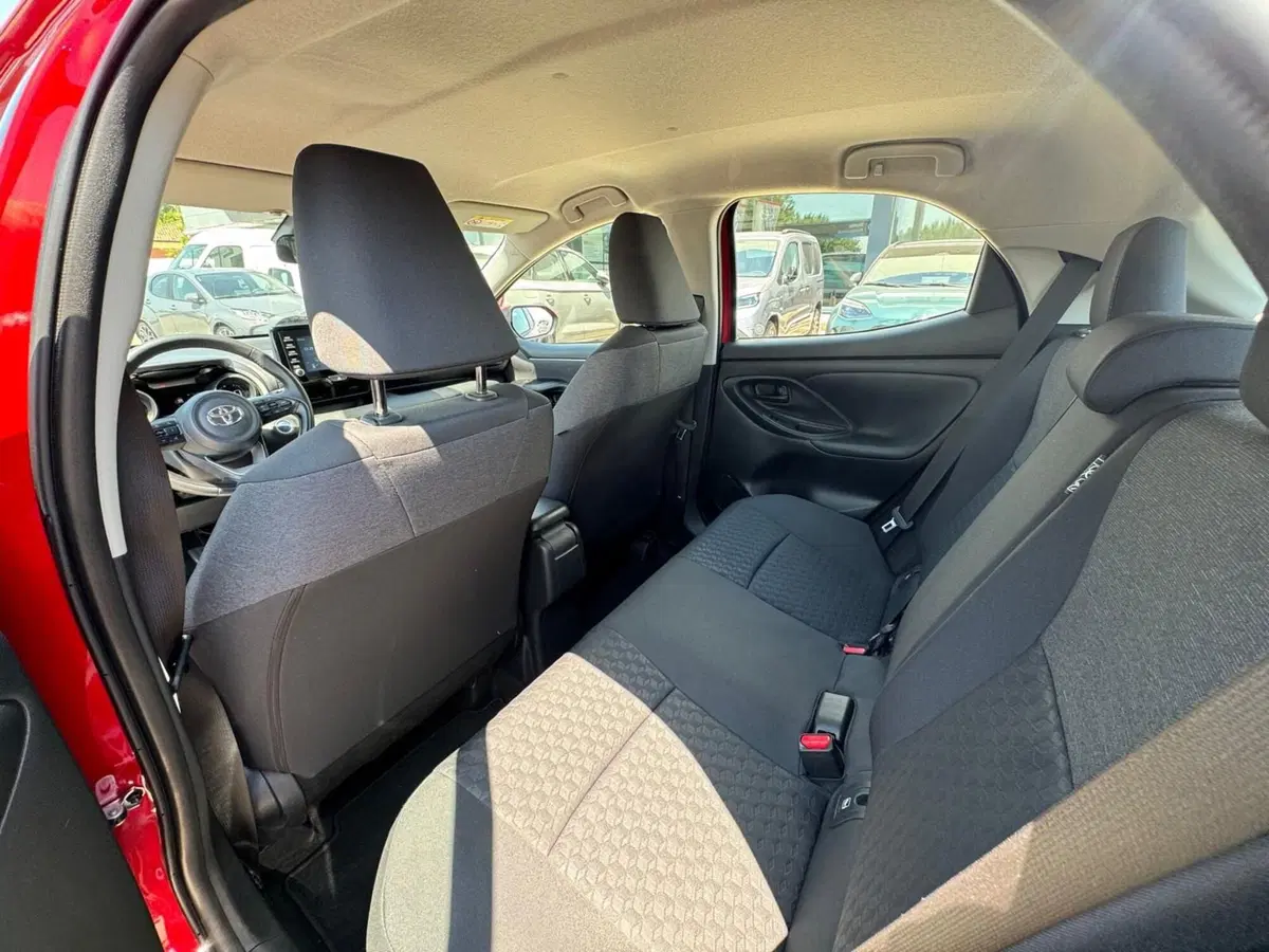 Toyota Yaris usata a Modena (14)
