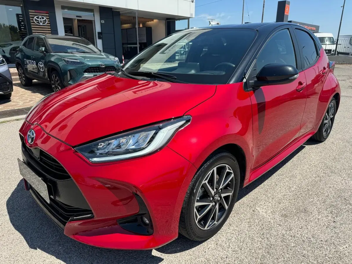 Toyota Yaris usata a Modena