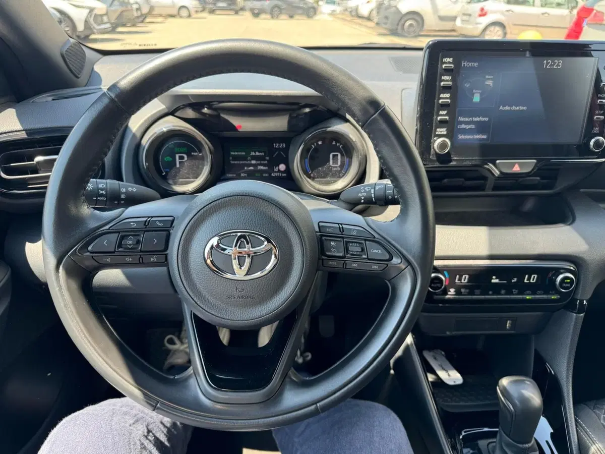 Toyota Yaris usata a Modena (11)