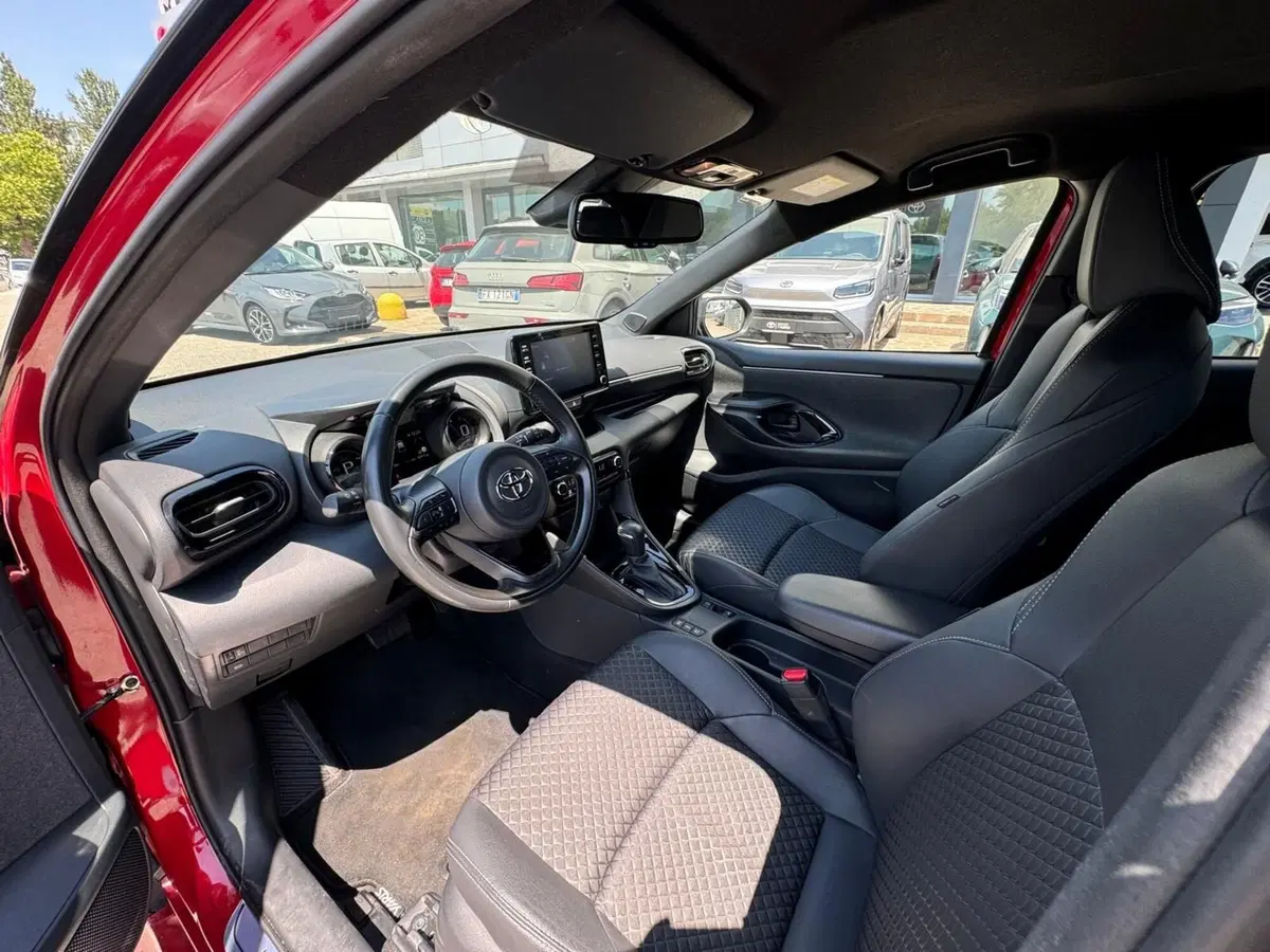 Toyota Yaris usata a Modena (12)