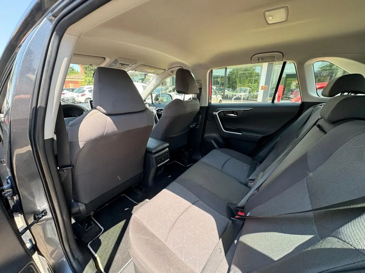 Toyota Rav4 usata a Modena (14)