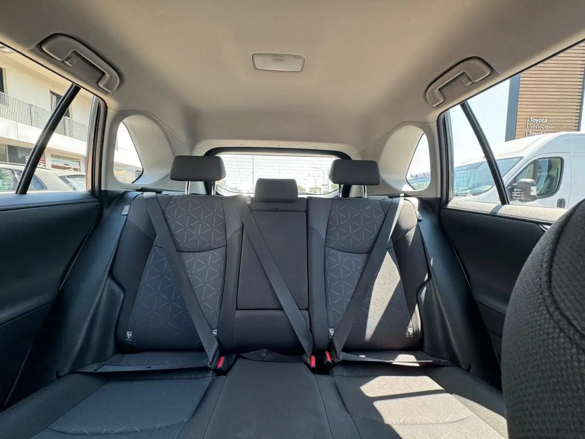 Toyota Rav4 usata a Modena (16)