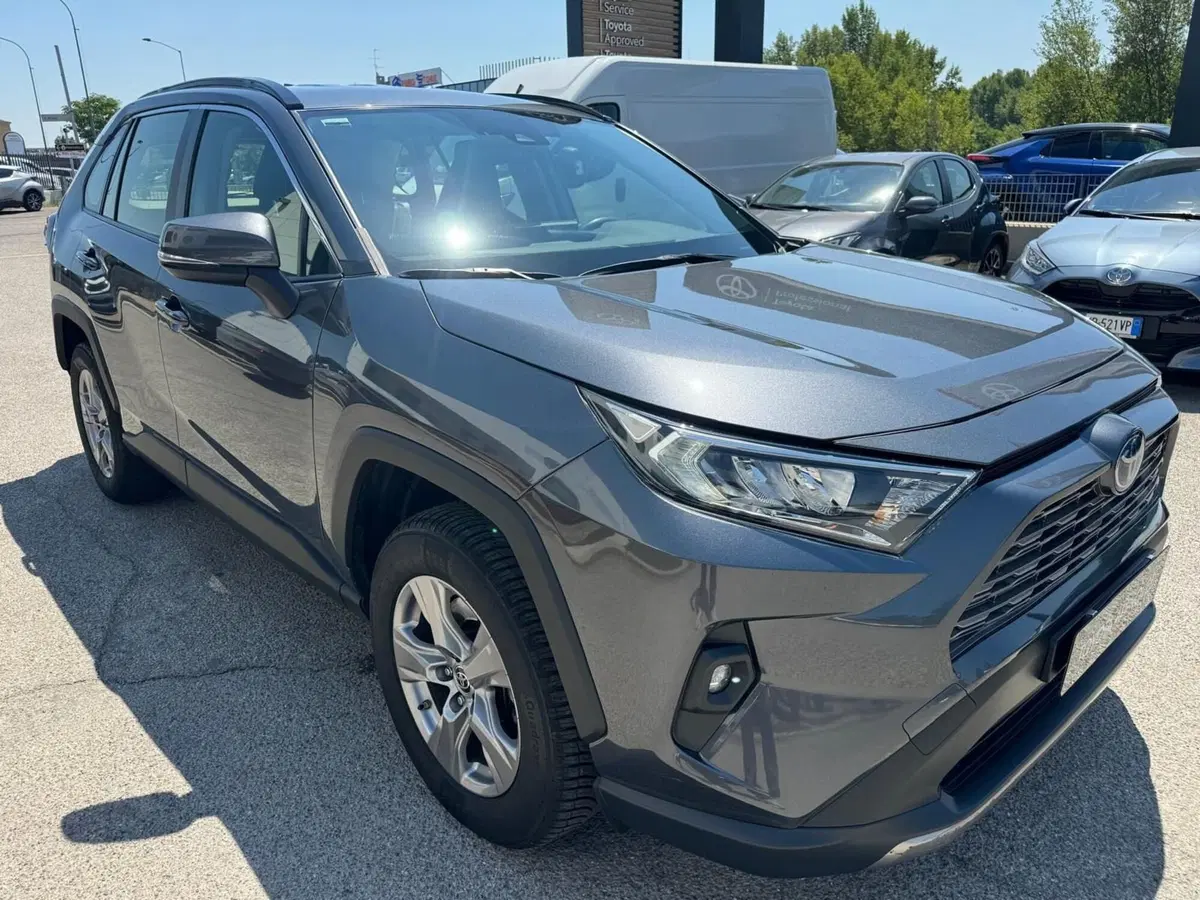 Toyota Rav4 usata a Modena (4)