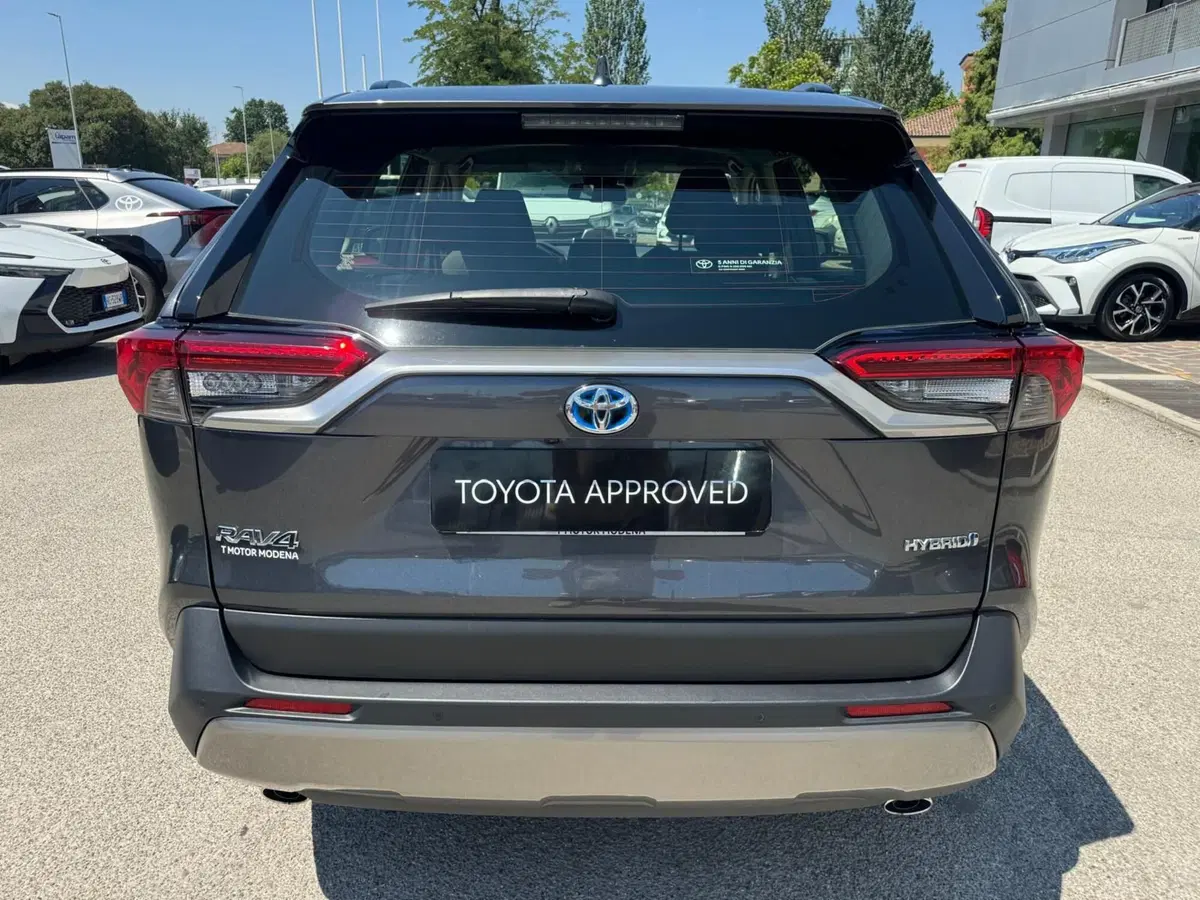 Toyota Rav4 usata a Modena (7)
