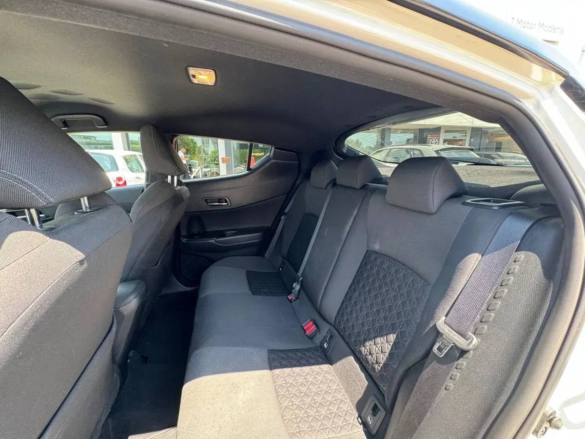 Toyota Toyota C-HR usata a Modena (15)