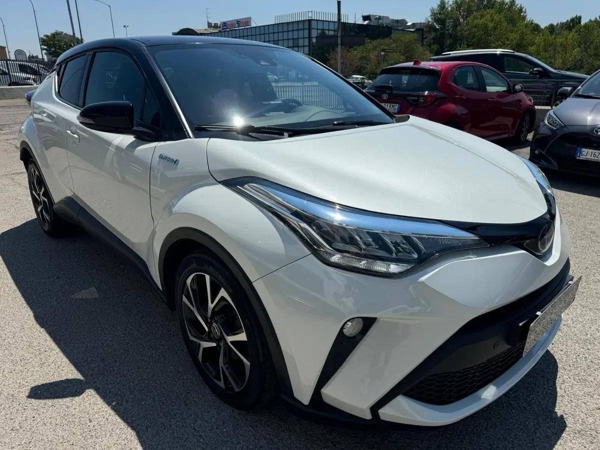Toyota Toyota C-HR usata a Modena (4)