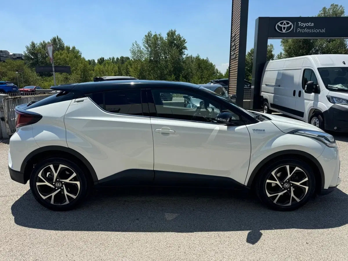 Toyota Toyota C-HR usata a Modena (5)