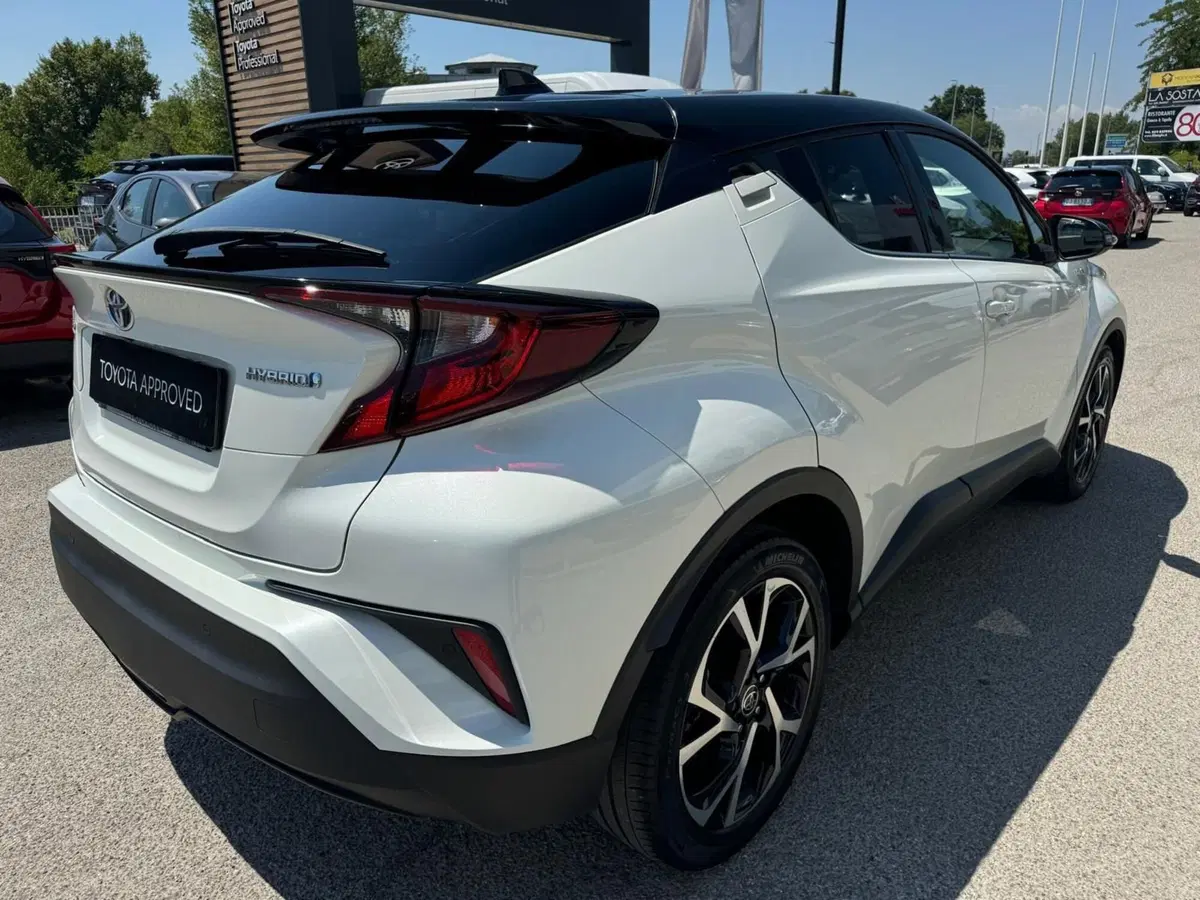 Toyota Toyota C-HR usata a Modena (6)