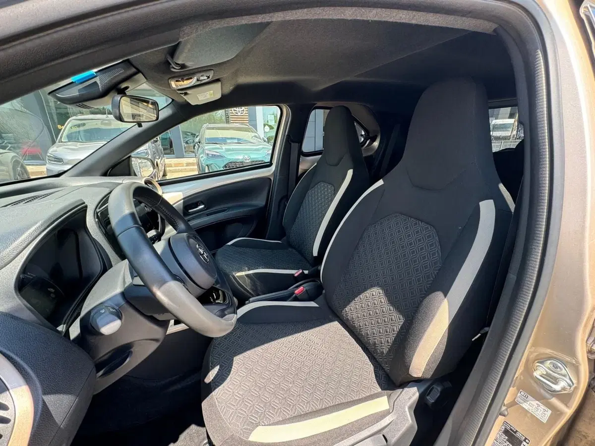Toyota Aygo X usata a Modena (13)