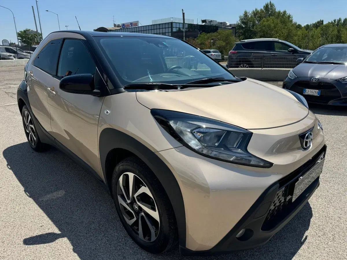 Toyota Aygo X usata a Modena (4)
