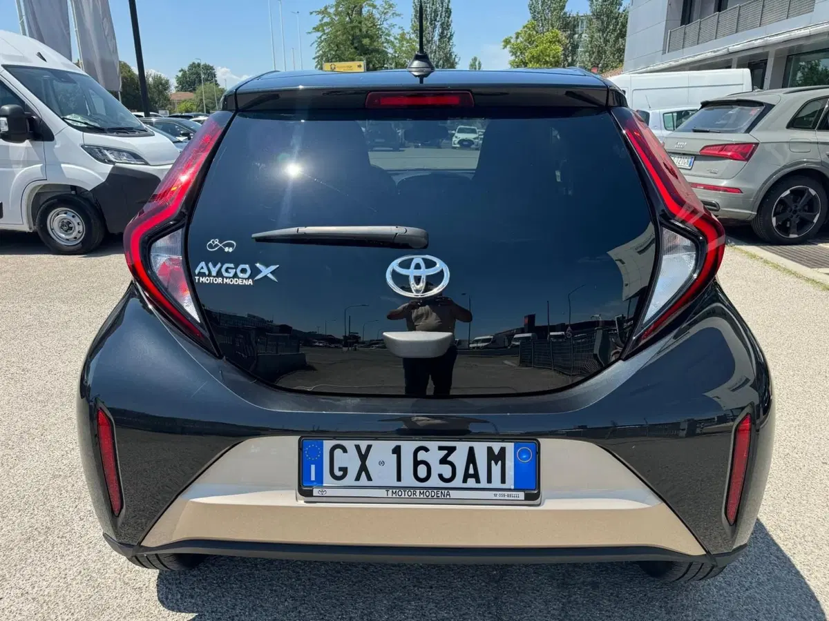 Toyota Aygo X usata a Modena (7)
