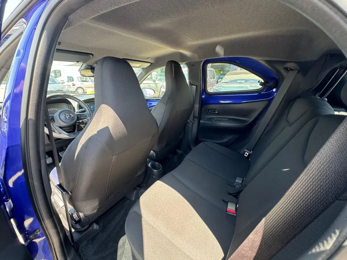 Toyota Aygo X usata a Modena (13)