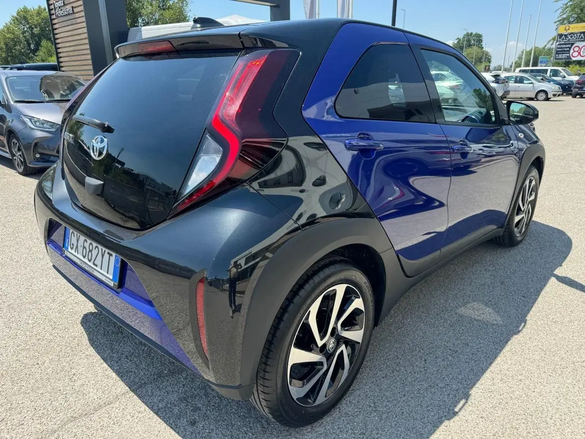 Toyota Aygo X usata a Modena (6)