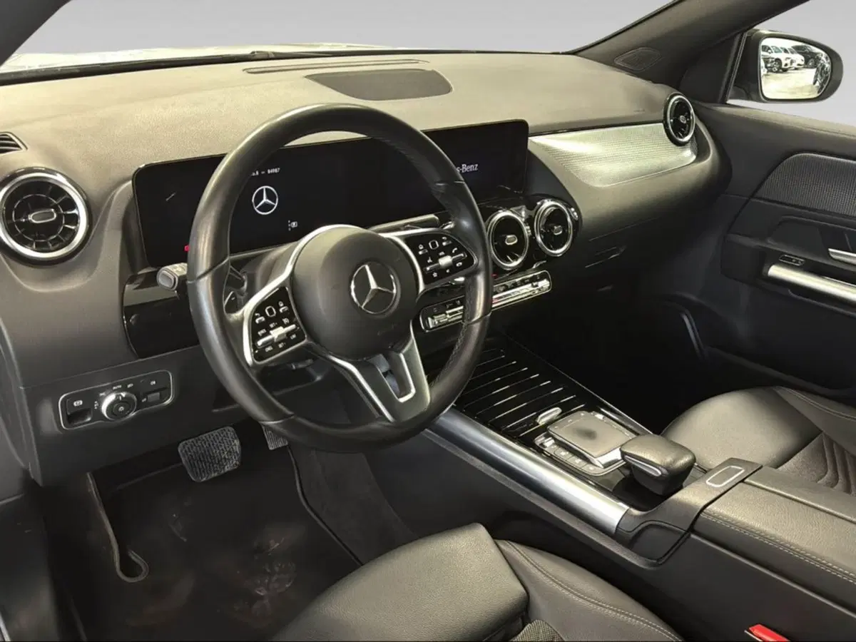 Mercedes-Benz GLA SUV usata a Siena (10)