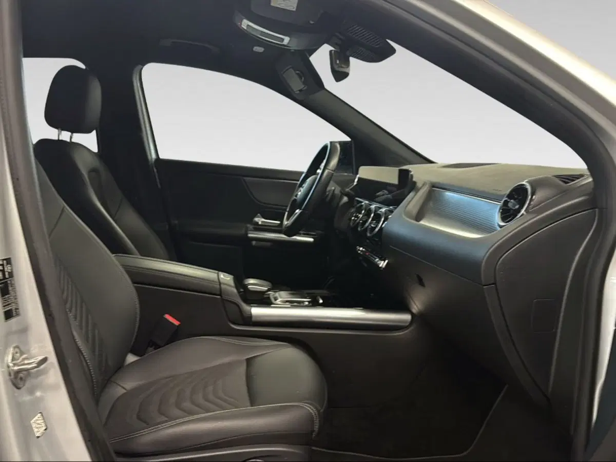 Mercedes-Benz GLA SUV usata a Siena (14)