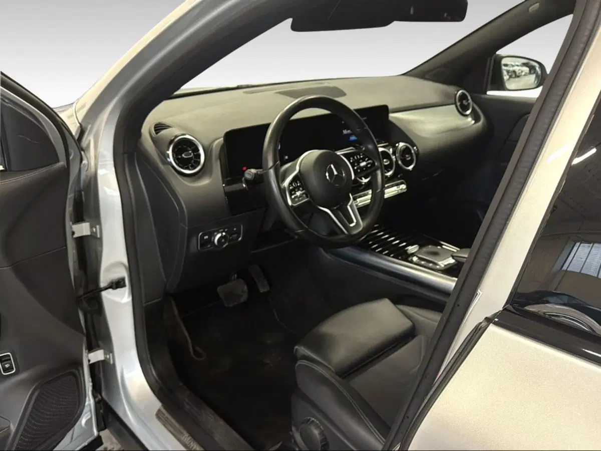 Mercedes-Benz GLA SUV usata a Siena (8)