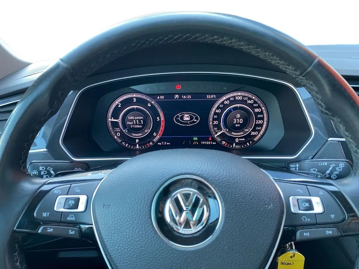 Volkswagen Tiguan usata a Bologna (10)