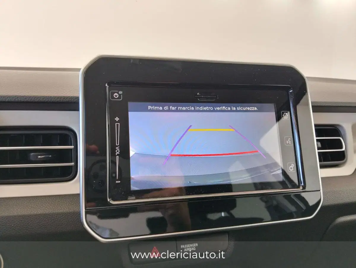 Suzuki Ignis usata a Como (17)