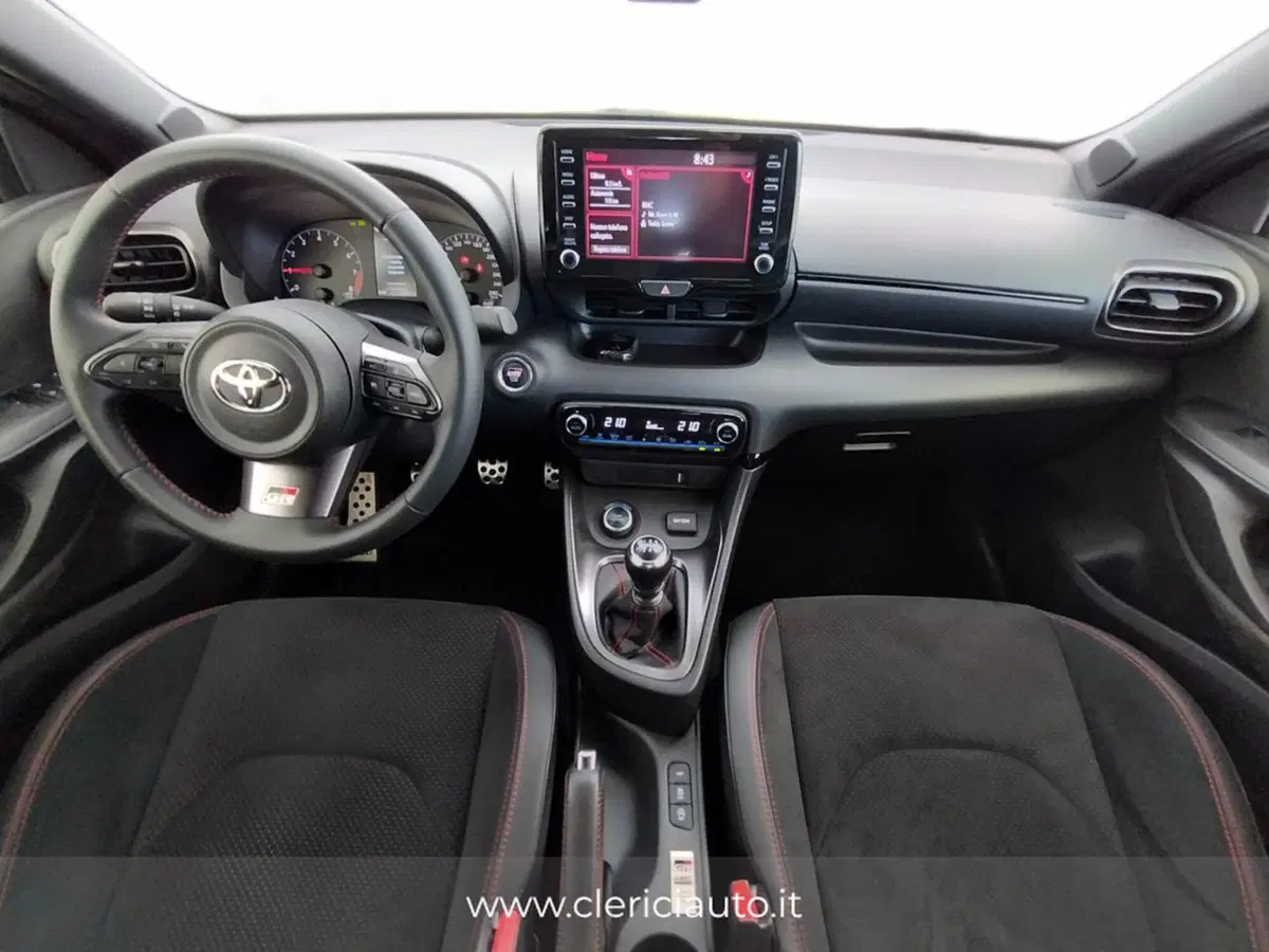 Toyota GR Yaris usata a Como (4)