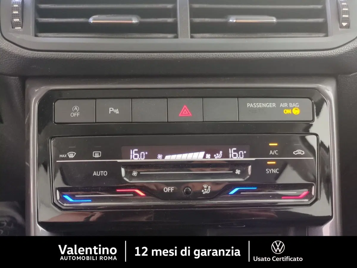 Volkswagen T-Cross usata a Roma (17)