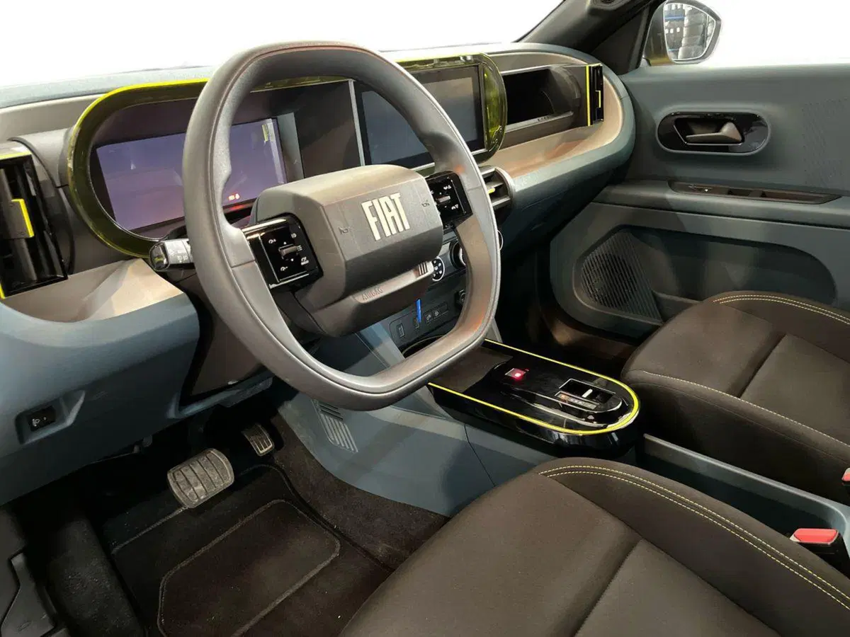 Fiat Grande Panda usata a Bari (10)