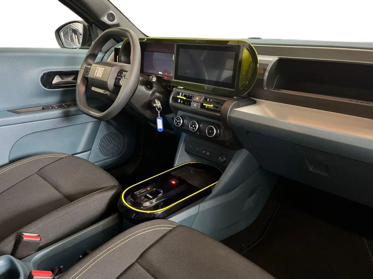 Fiat Grande Panda usata a Bari (9)