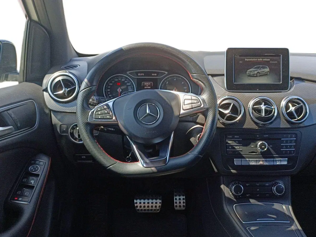 Mercedes-Benz Classe B usata a Bari (11)