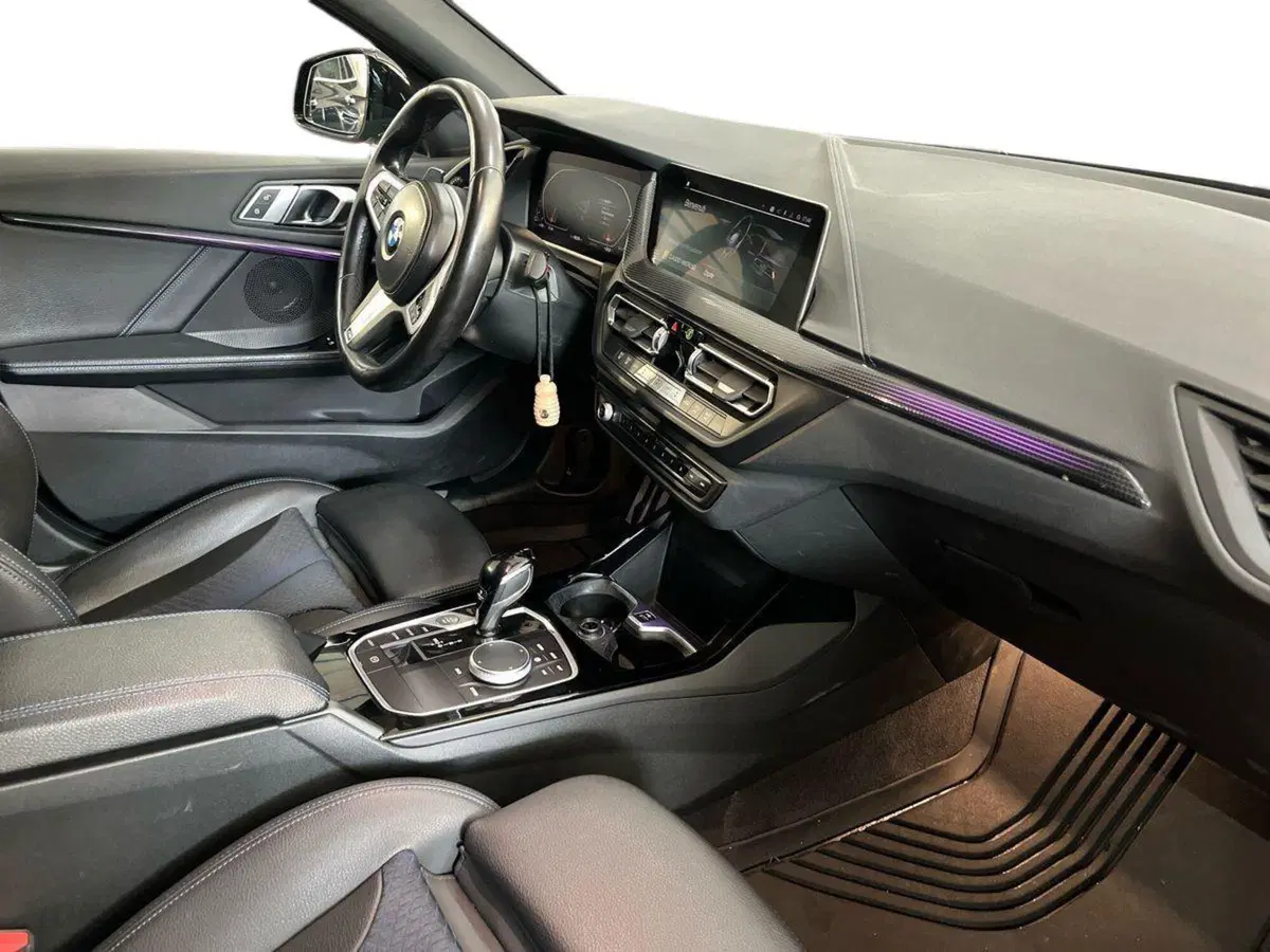 BMW Serie 1 5p. usata a Bari (9)