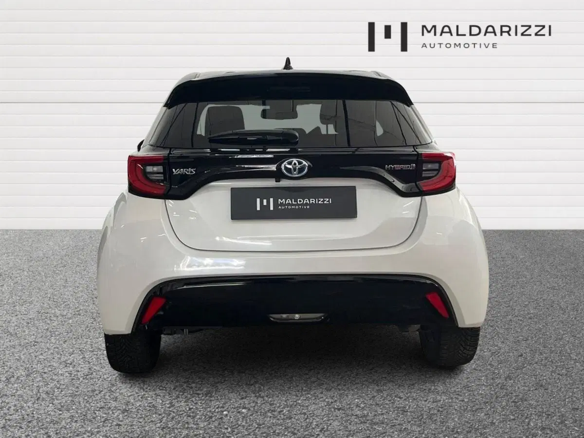 Toyota Yaris usata a Bari (2)