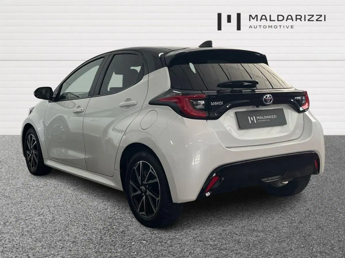 Toyota Yaris usata a Bari (3)