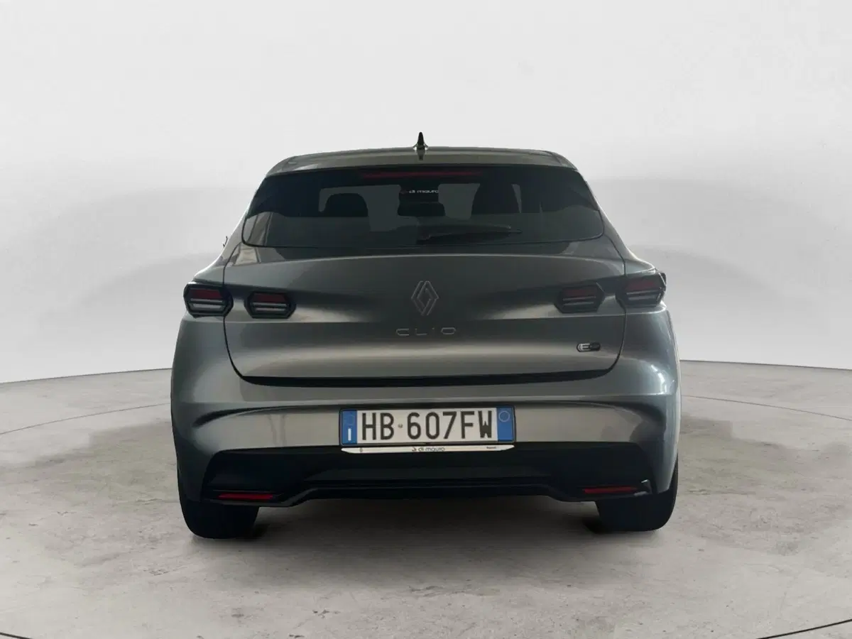 Renault Clio usata a Napoli (3)