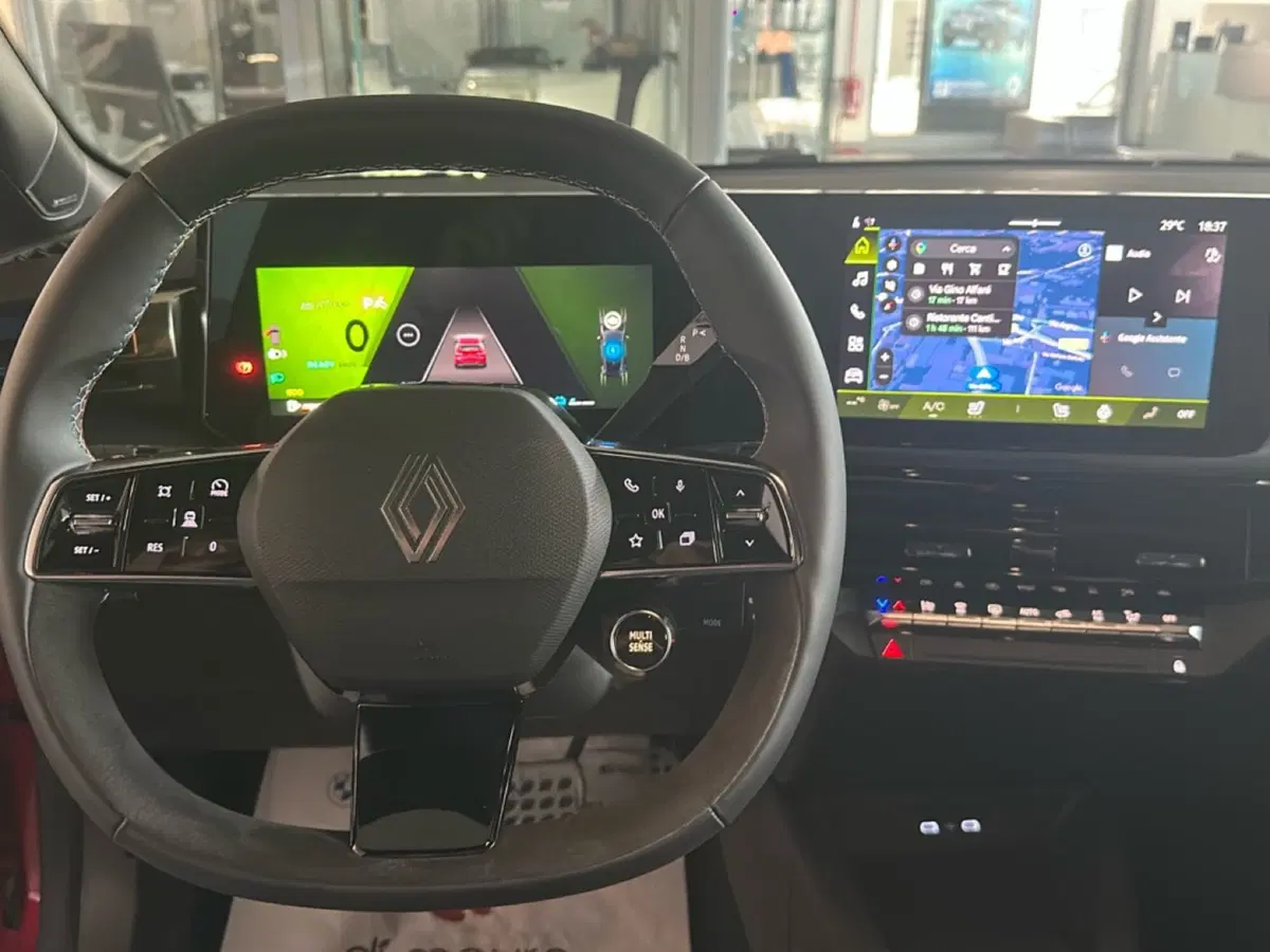 Renault Clio usata a Napoli (10)