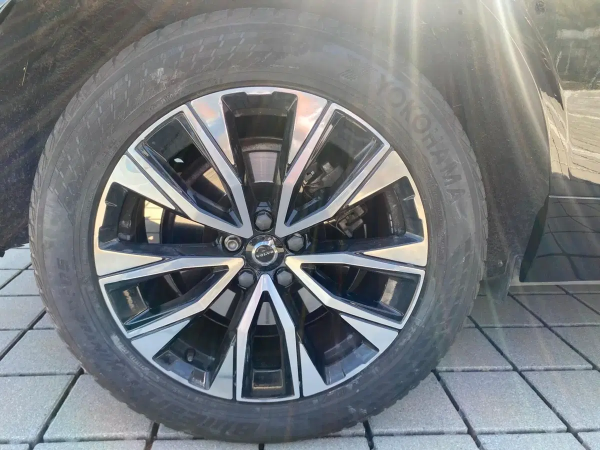 Volvo XC60 usata a Como (10)