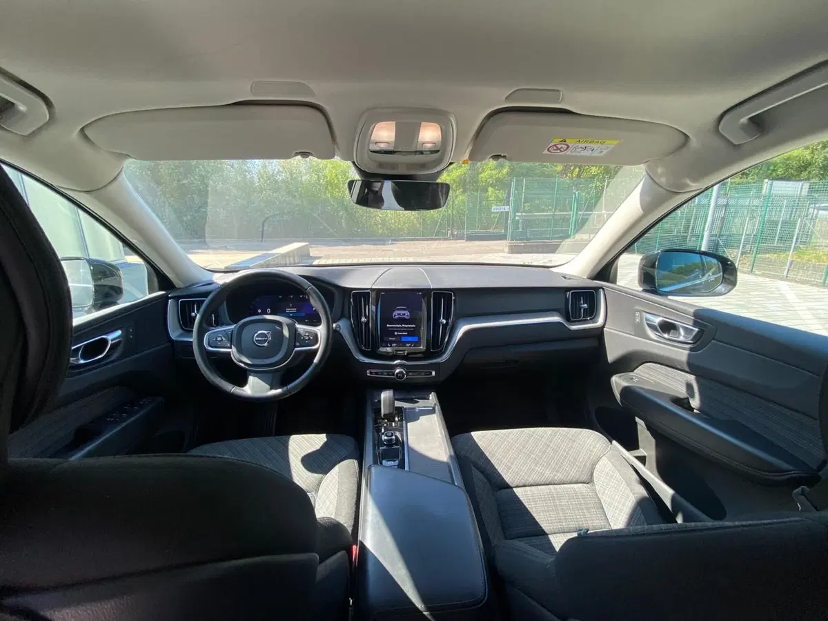 Volvo XC60 usata a Como (6)