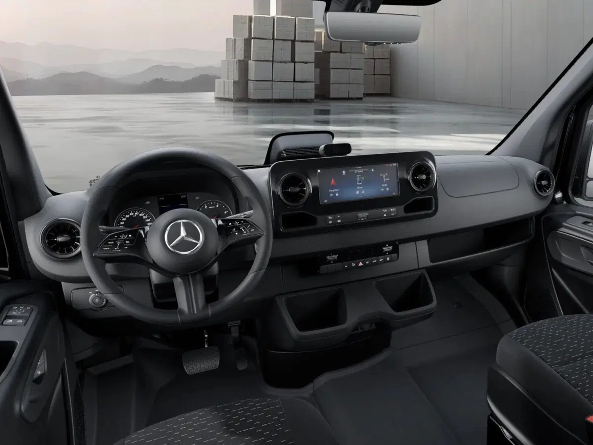 Mercedes-Benz Sprinter nuova a Rimini (9)