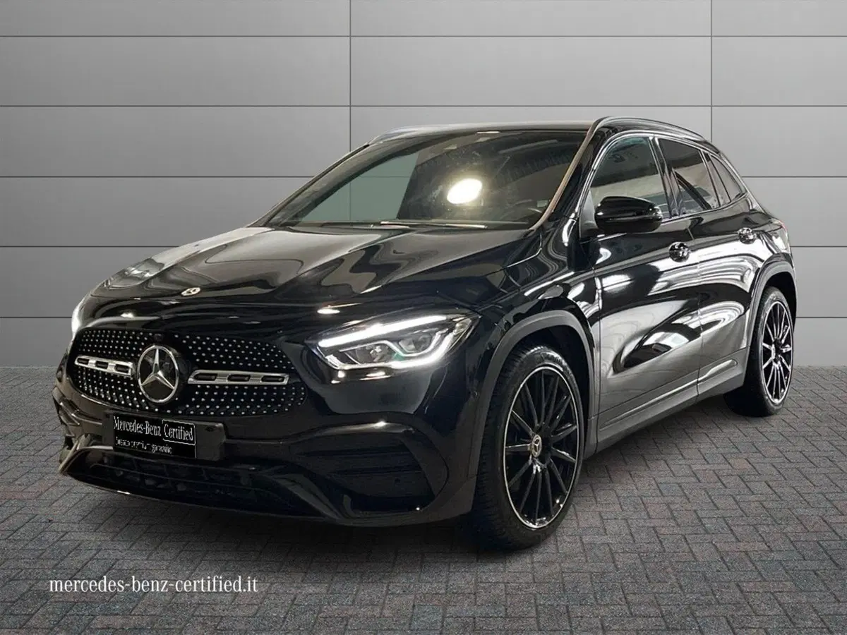 Mercedes-Benz GLA SUV usata a Macerata