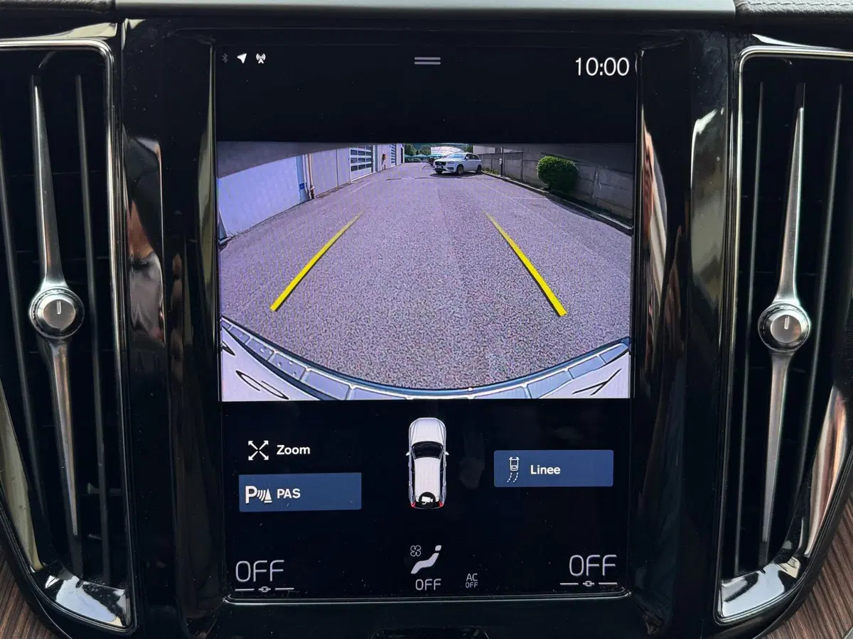 Volvo XC60 usata a Como (14)