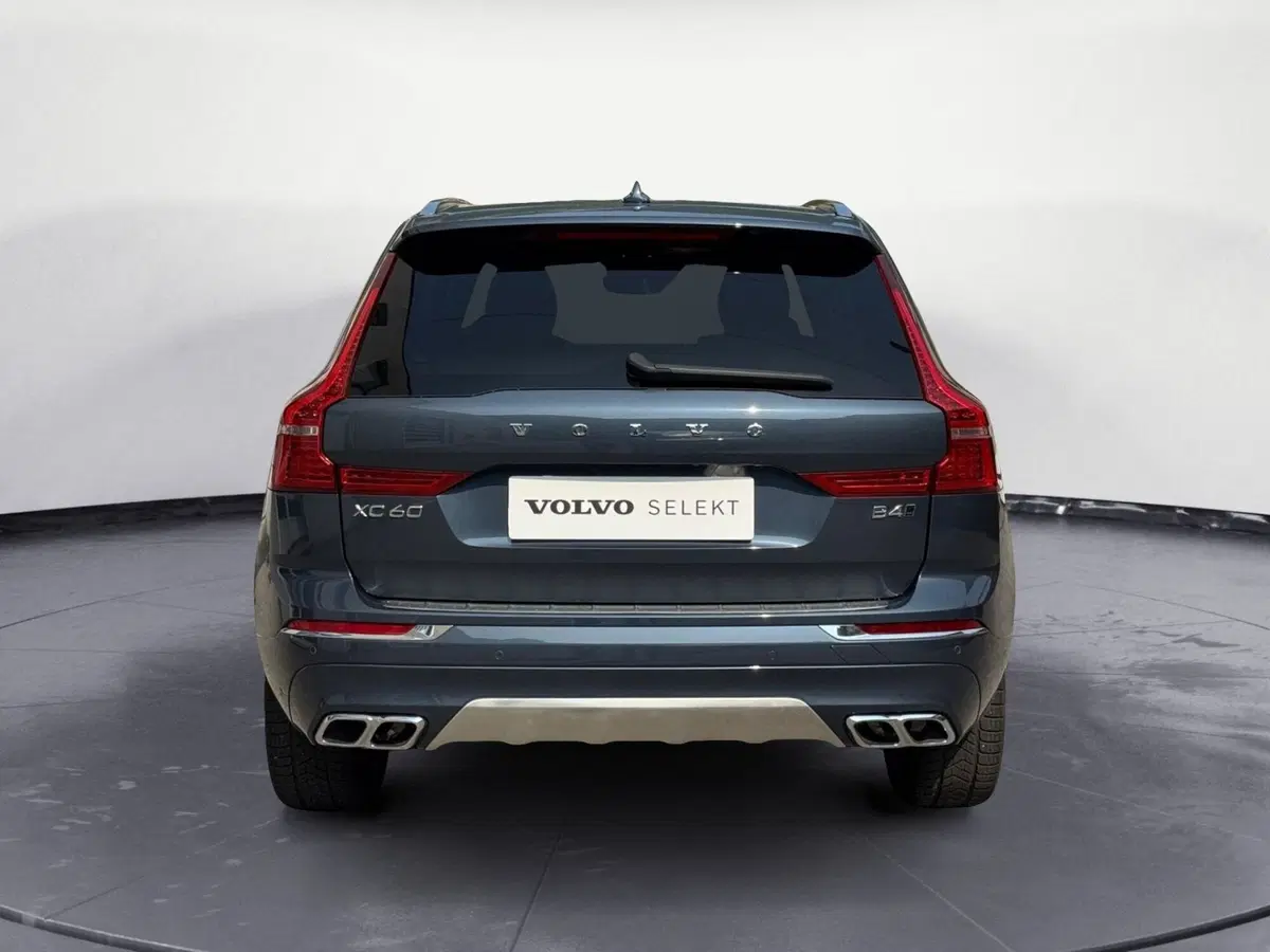 Volvo XC60 usata a Como (5)